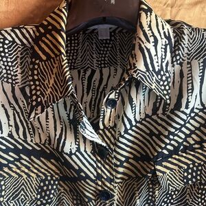 Un Jour d’Ailleurs Animal Print Button-Up Shirt XL